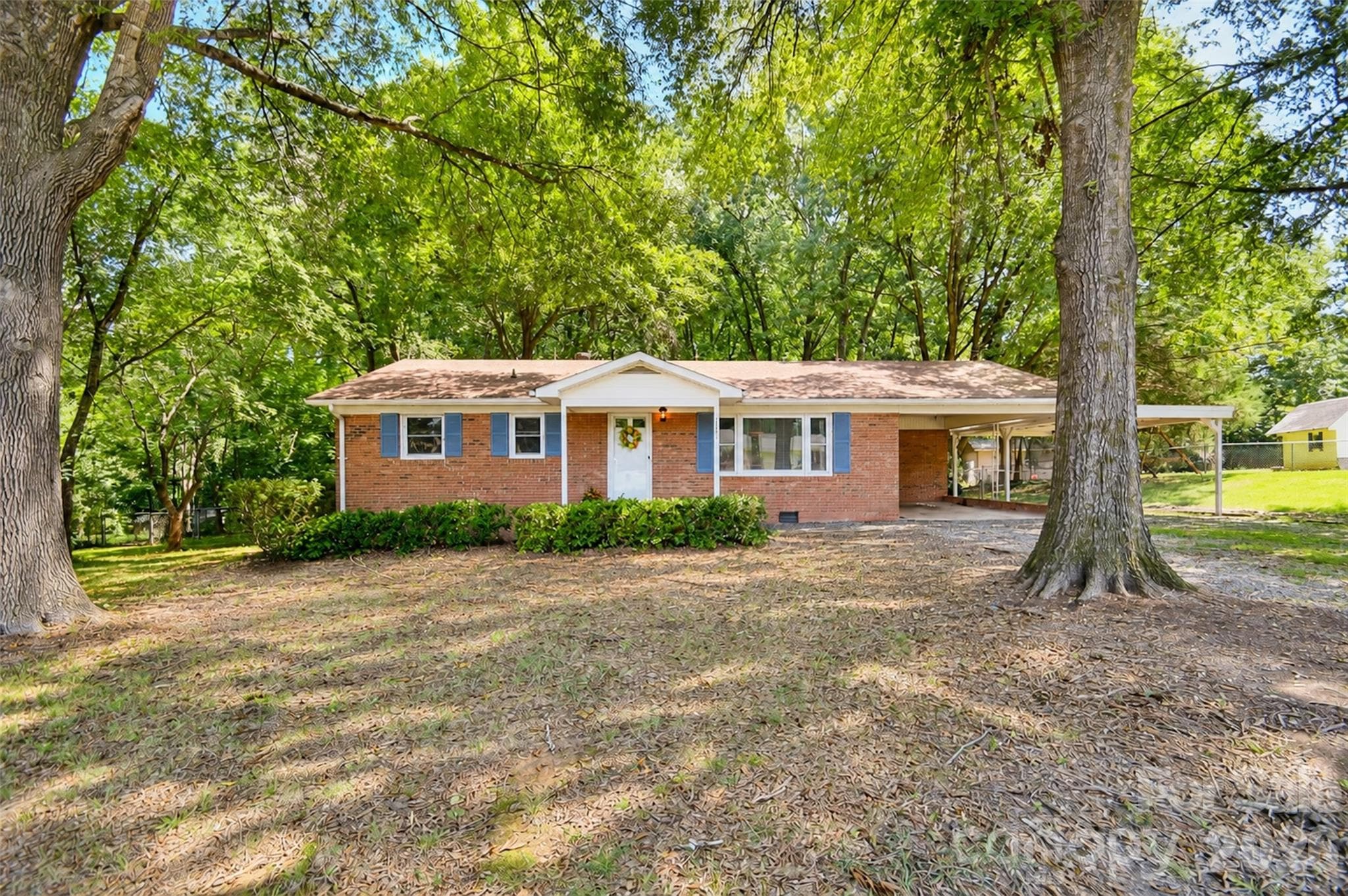 Single Family Residence at 2281 Munsen Road, Concord, photo 3 of 33