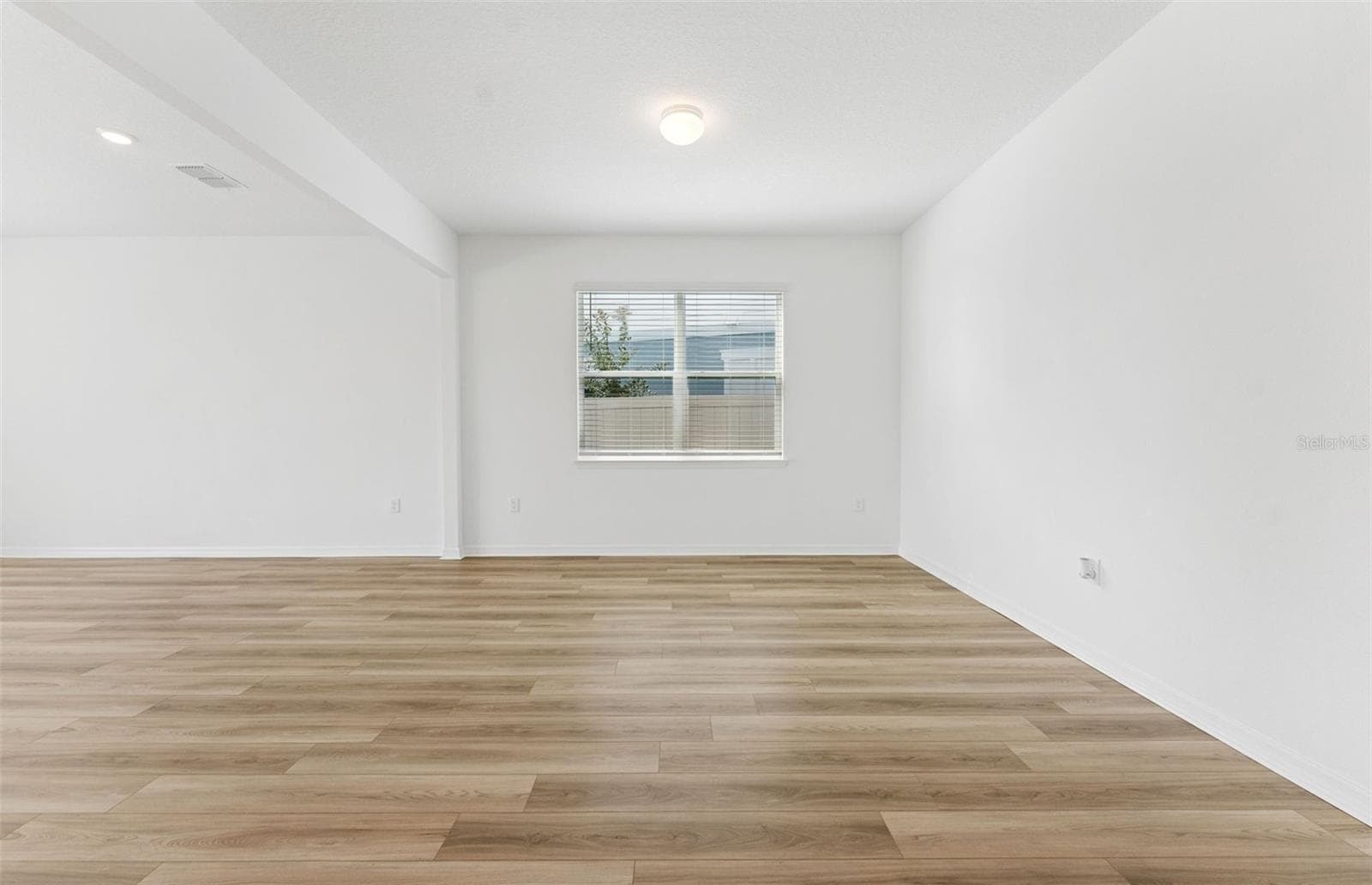 Model Representation - 1762 RUBY LN, LAKE ALFRED