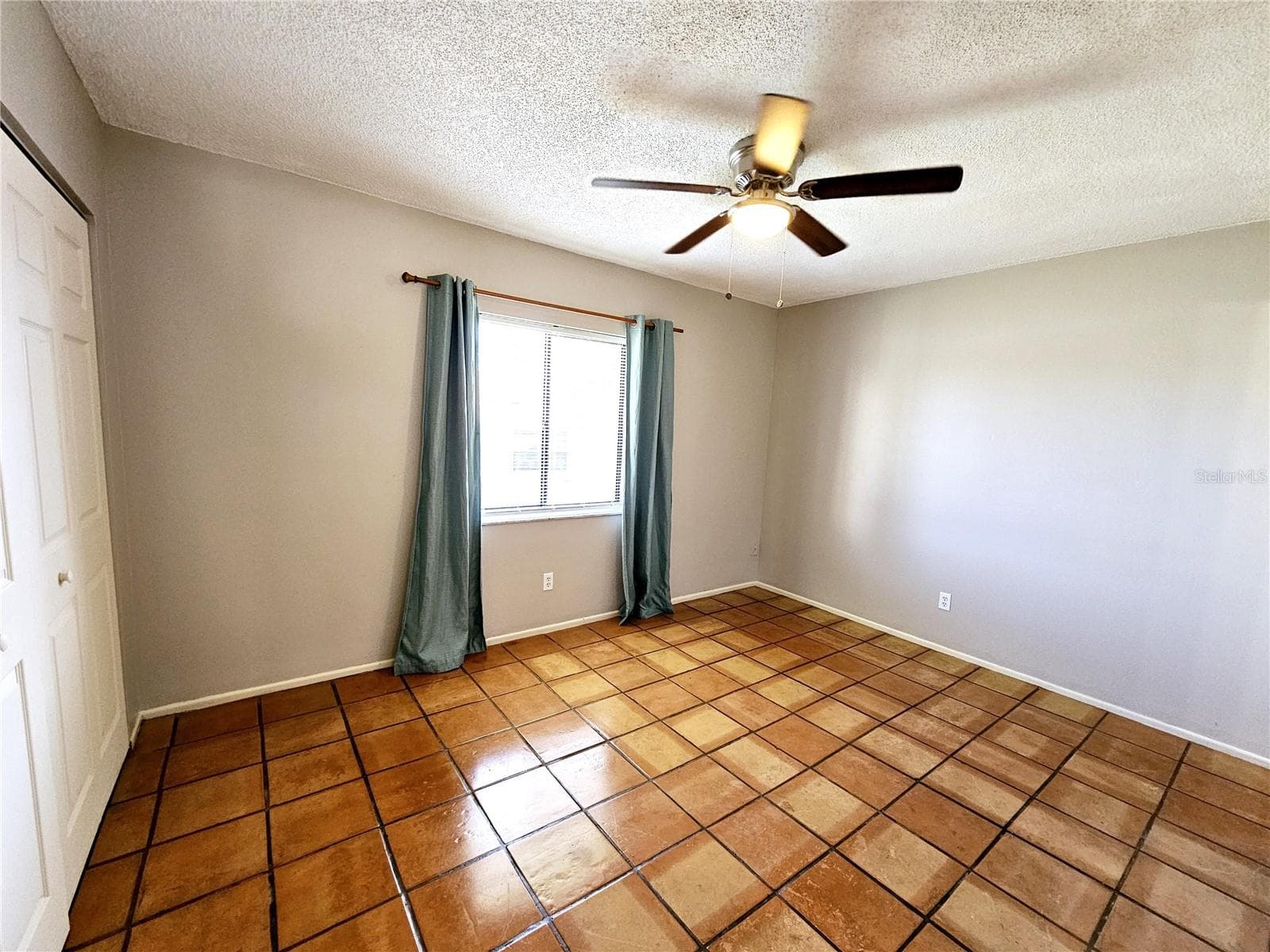 Master bedroom - 9000 GRIGGS RD #A, ENGLEWOOD
