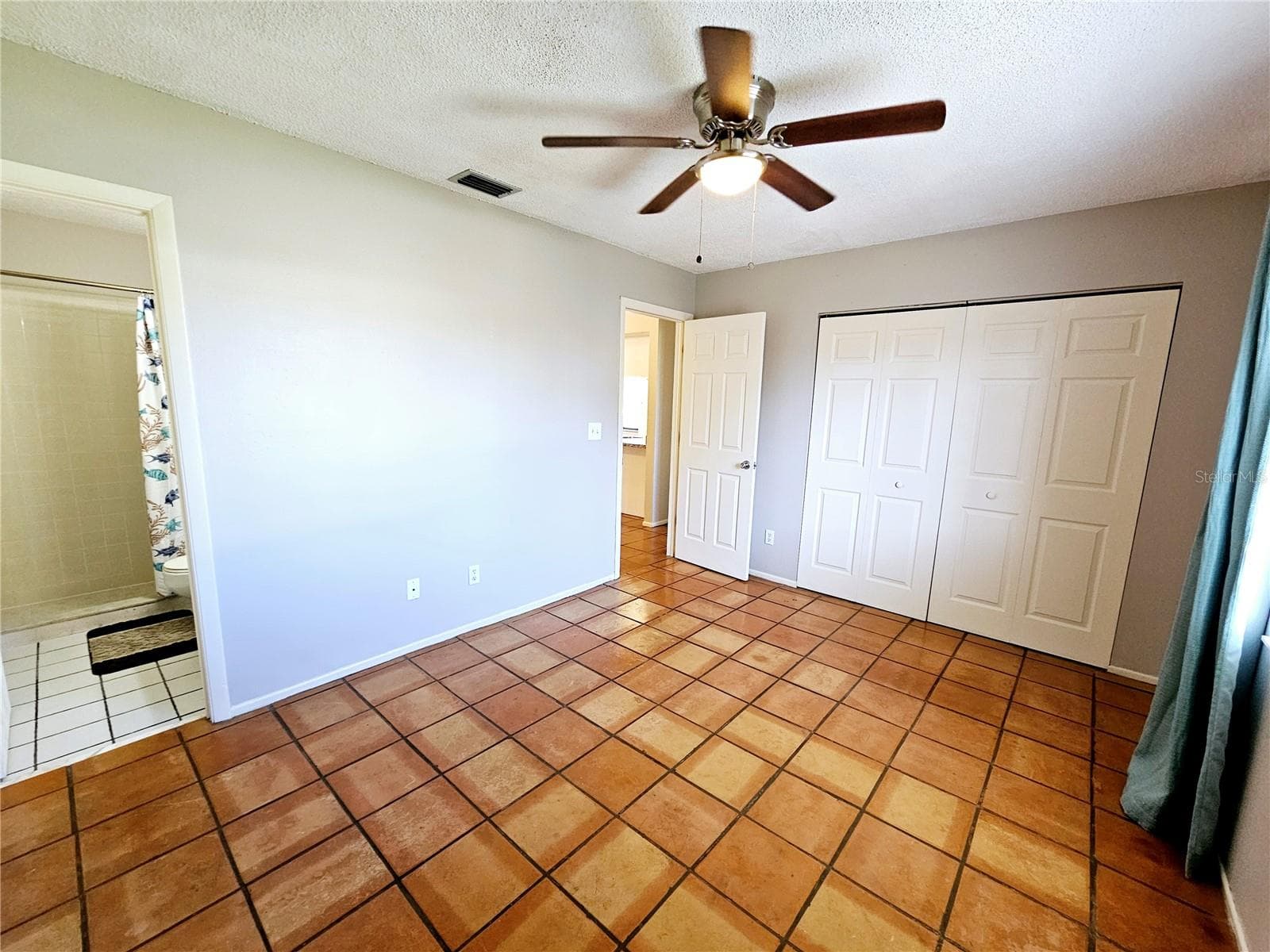 Master bedroom - 9000 GRIGGS RD #A, ENGLEWOOD