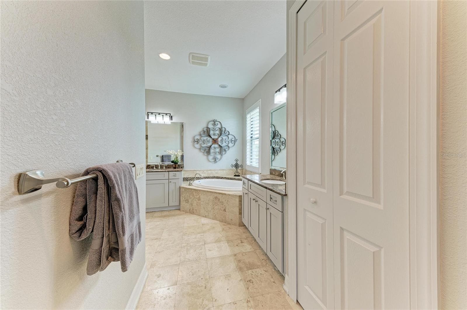 Single Family Residence at 386 ROYAL POINCIANA, PUNTA GORDA, photo 24 of 62