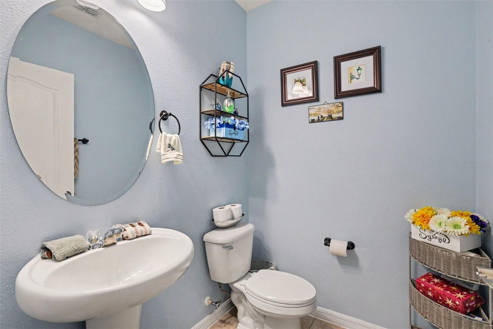 Single Family Residence at 4956 REFLECTING POND CIR, WIMAUMA, photo 13 of 30