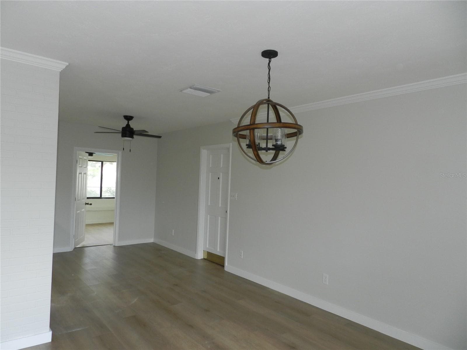 Single Family Residence at 7454 1ST WAY N, ST PETERSBURG, photo 8 of 22