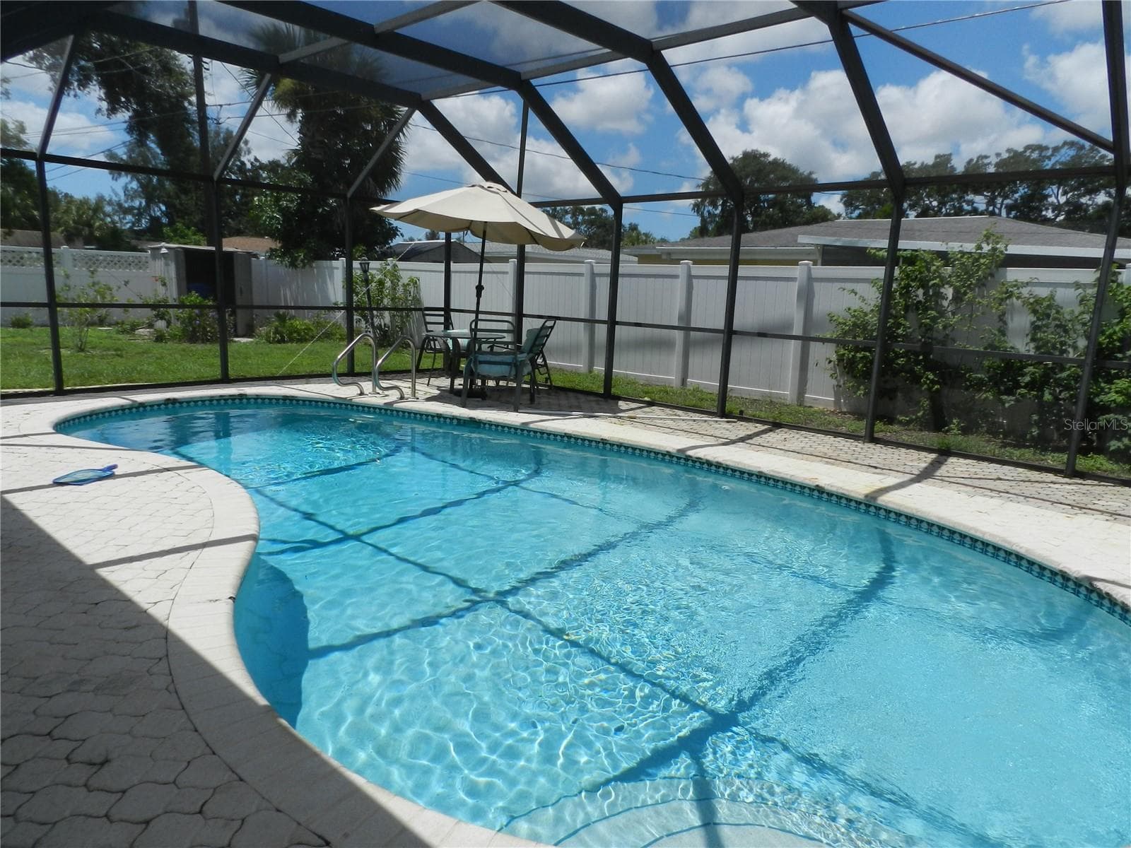 Single Family Residence at 7454 1ST WAY N, ST PETERSBURG, photo 20 of 22