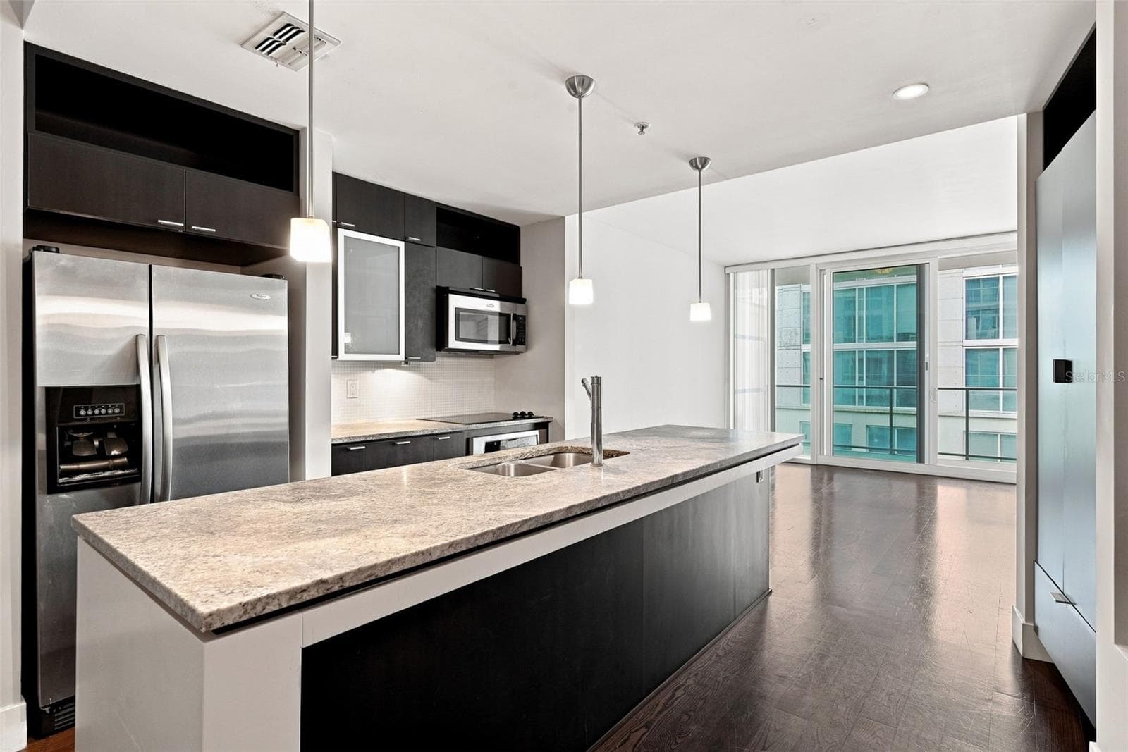 Condominium at 111 N 12TH ST #1524, TAMPA, photo 11 of 36