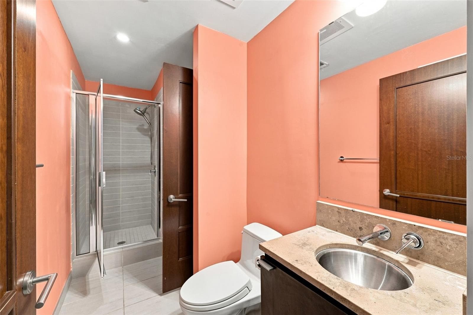 Condominium at 111 N 12TH ST #1524, TAMPA, photo 23 of 36