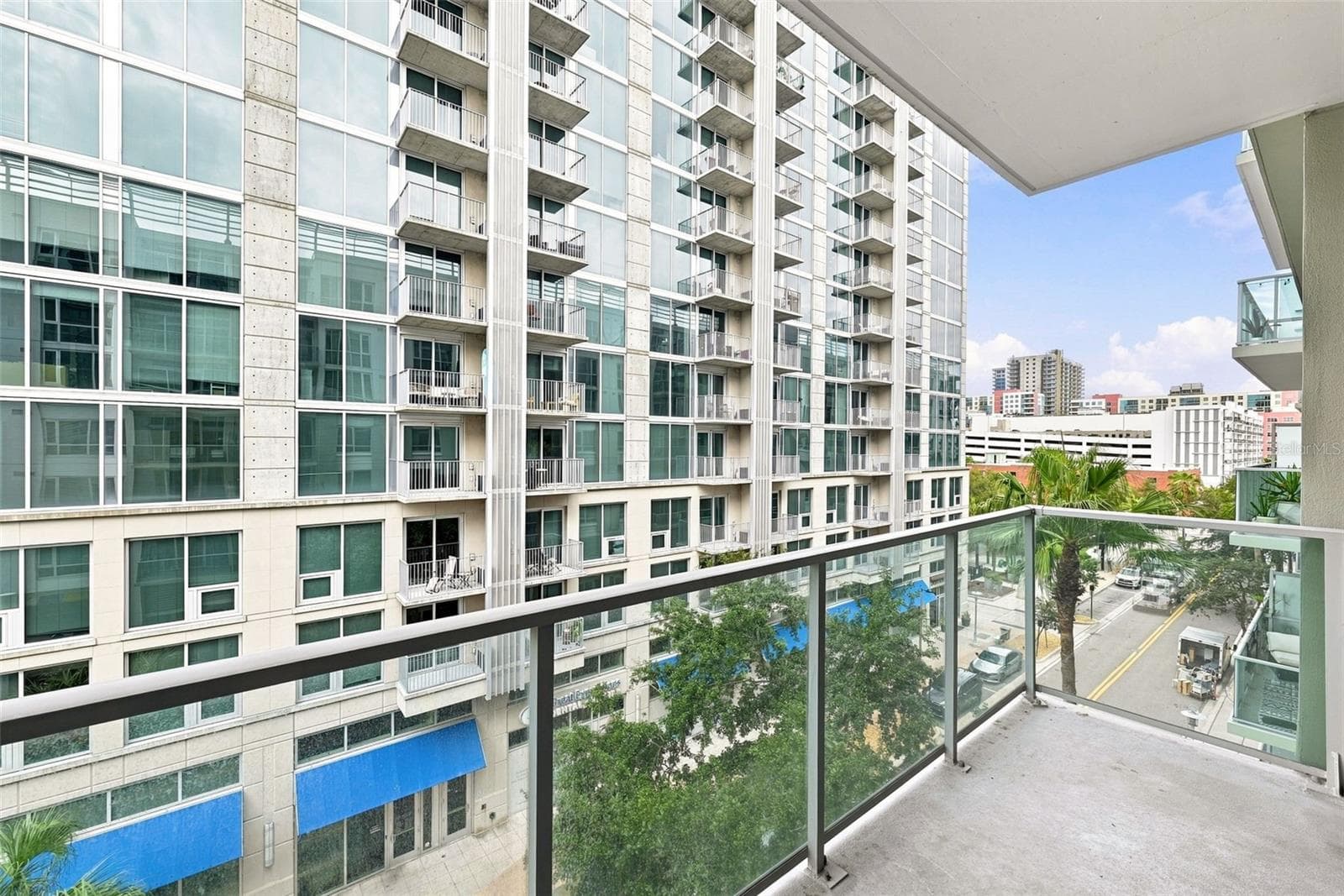Condominium at 111 N 12TH ST #1524, TAMPA, photo 26 of 36