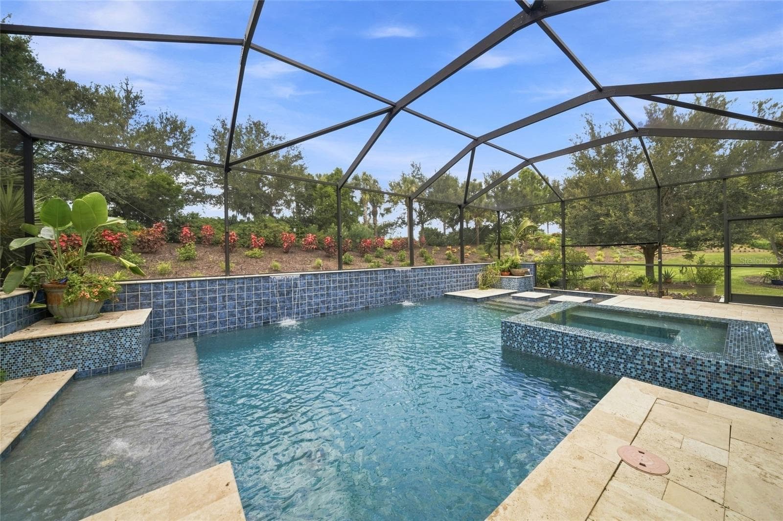 Custom pool - 12672 FONTANA LOOP, BRADENTON