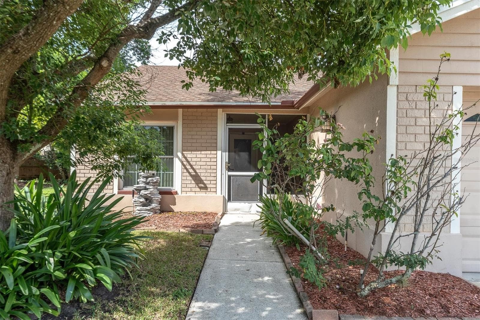 Single Family Residence at 10833 LIVINGSTON DR, NEW PORT RICHEY, photo 2 of 51