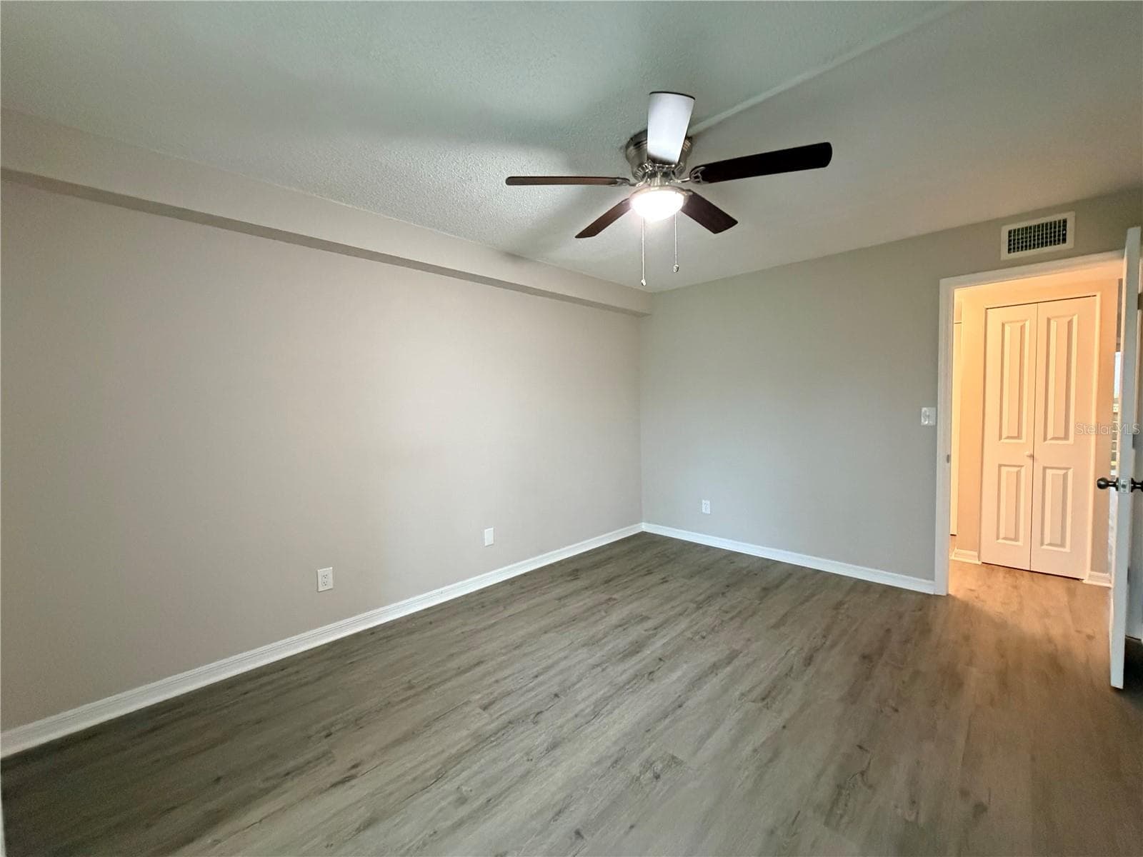 Condominium at 4885 1ST ST NE #117, ST PETERSBURG, photo 12 of 27