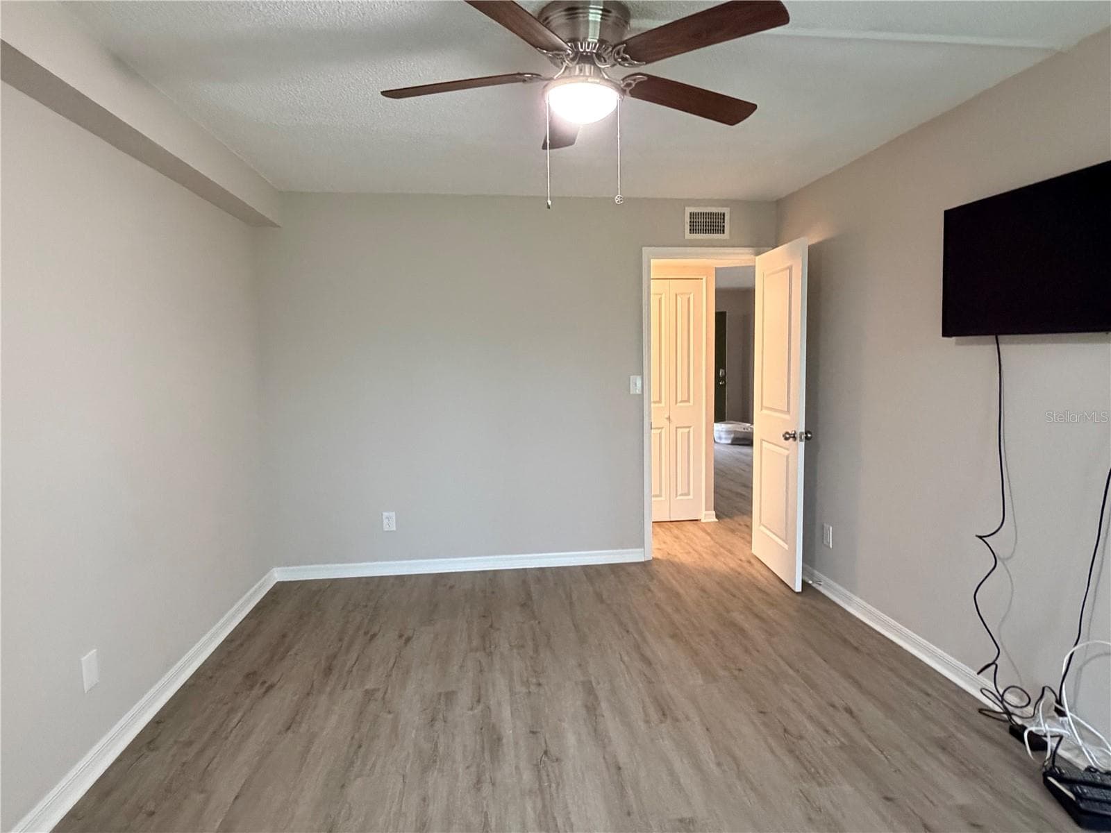 Condominium at 4885 1ST ST NE #117, ST PETERSBURG, photo 13 of 27