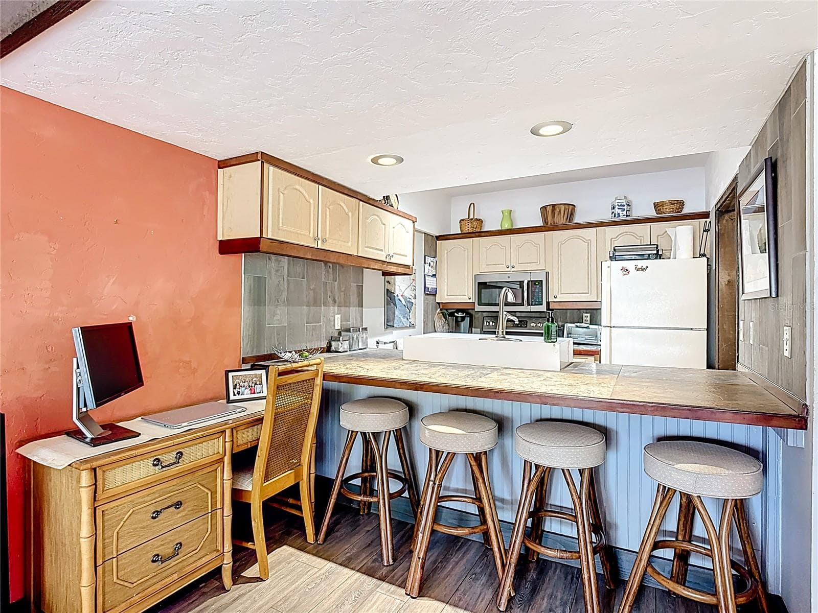 Condominium at 4196 ABBEY CT #4196, HAINES CITY, photo 13 of 31