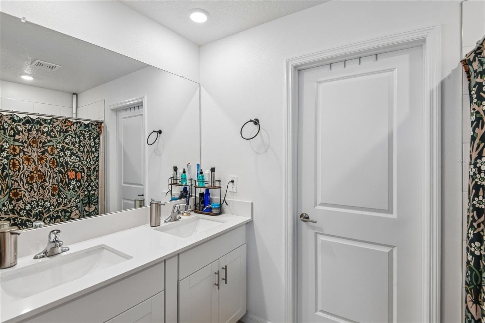 Single Family Residence at 11637 RADIANT SHORE LOOP, SAN ANTONIO, photo 11 of 29