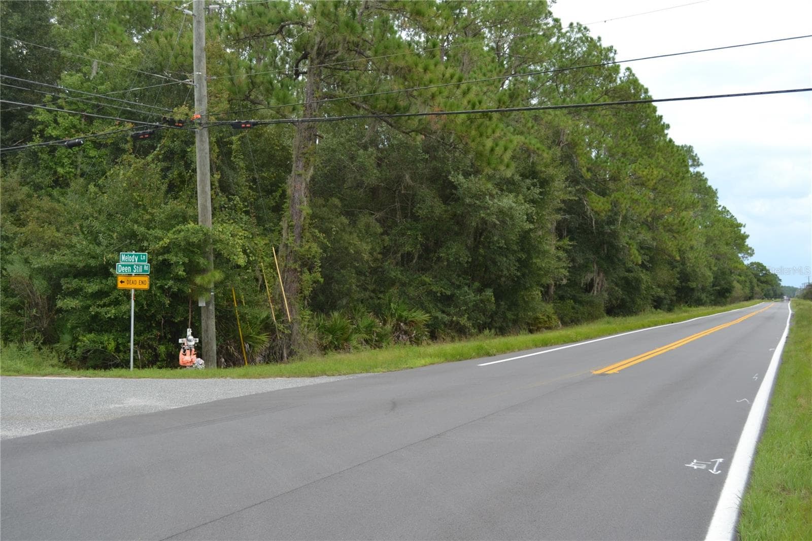DEEN STILL RD W