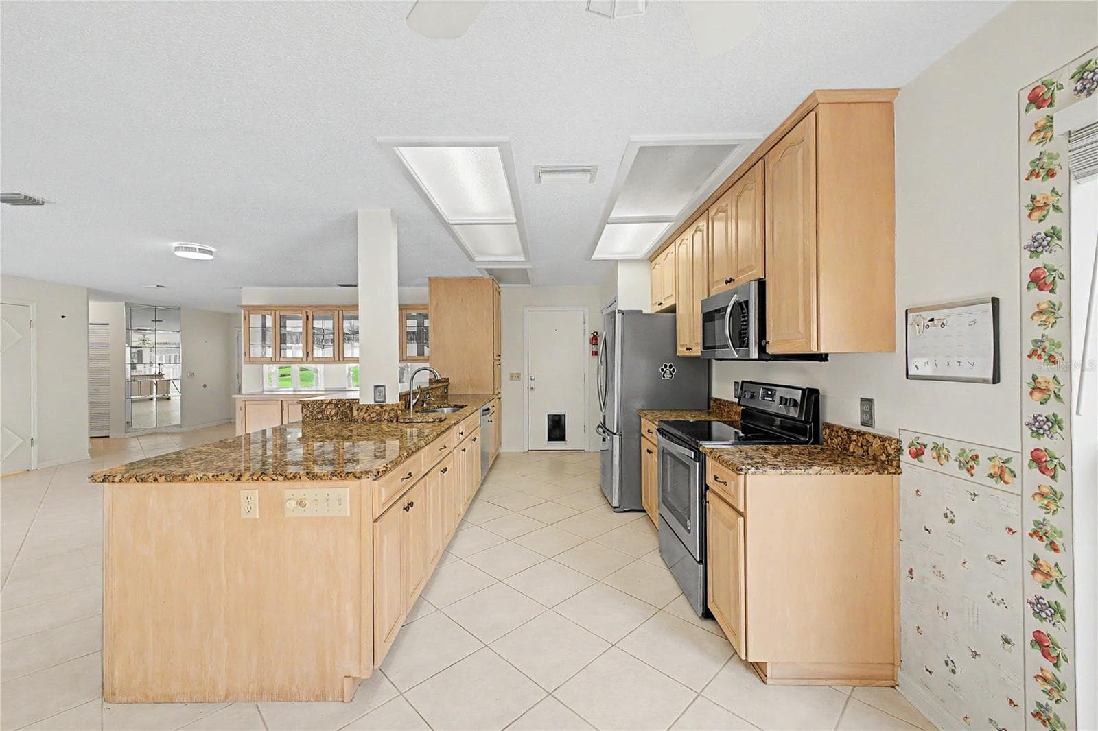Single Family Residence at 2376 BENT PINE CT, SPRING HILL, photo 21 of 64