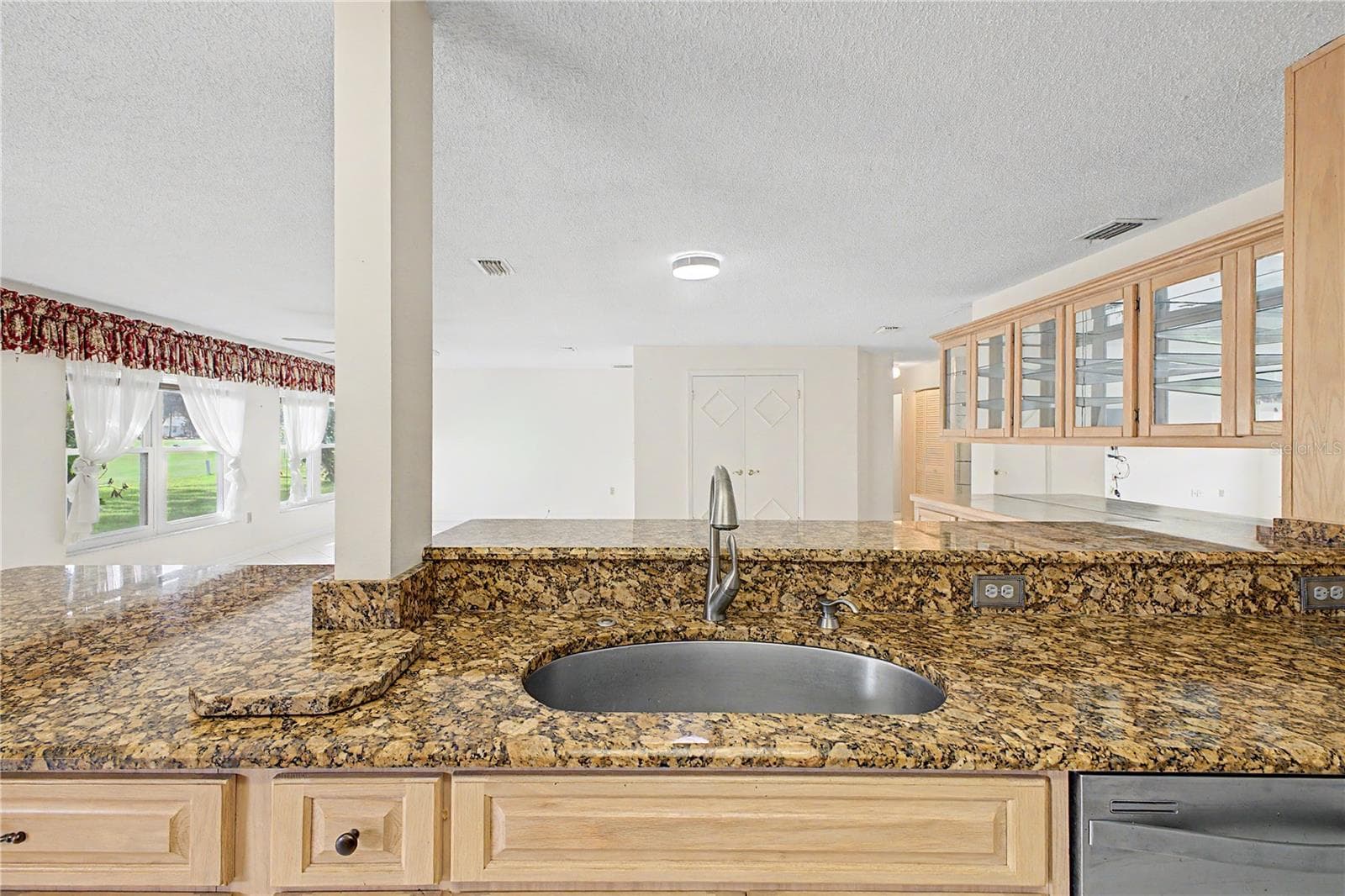 Single Family Residence at 2376 BENT PINE CT, SPRING HILL, photo 24 of 64