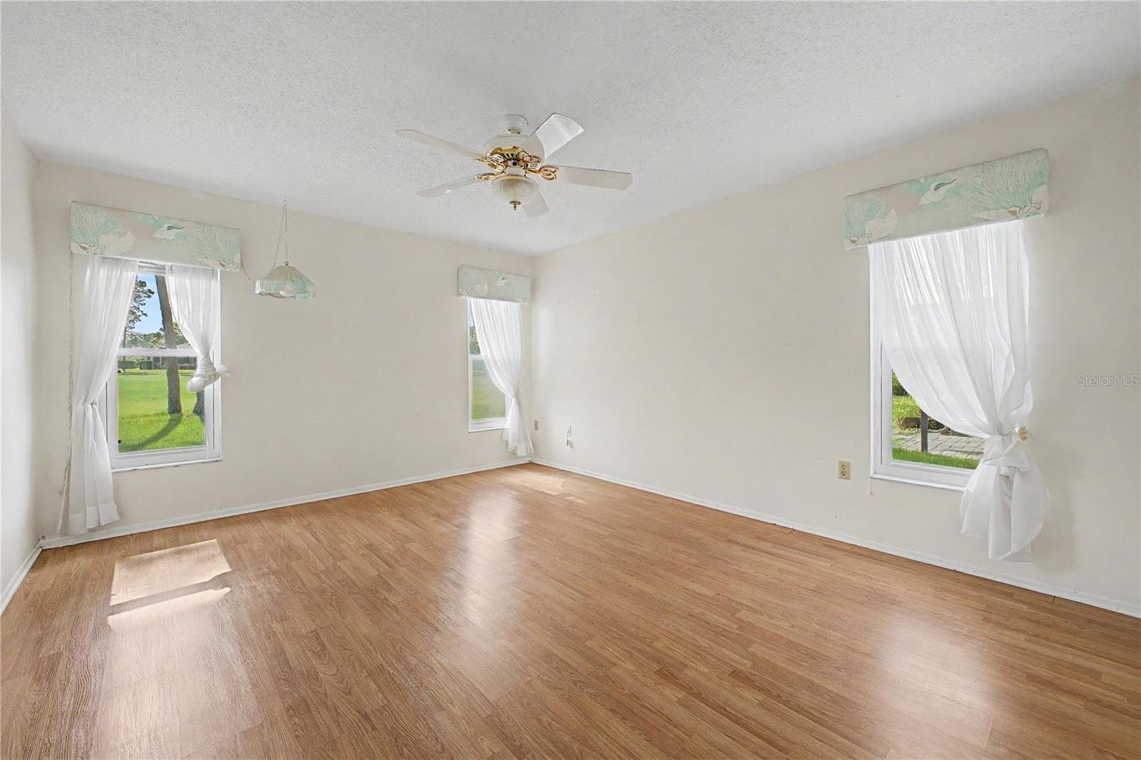 Single Family Residence at 2376 BENT PINE CT, SPRING HILL, photo 31 of 64