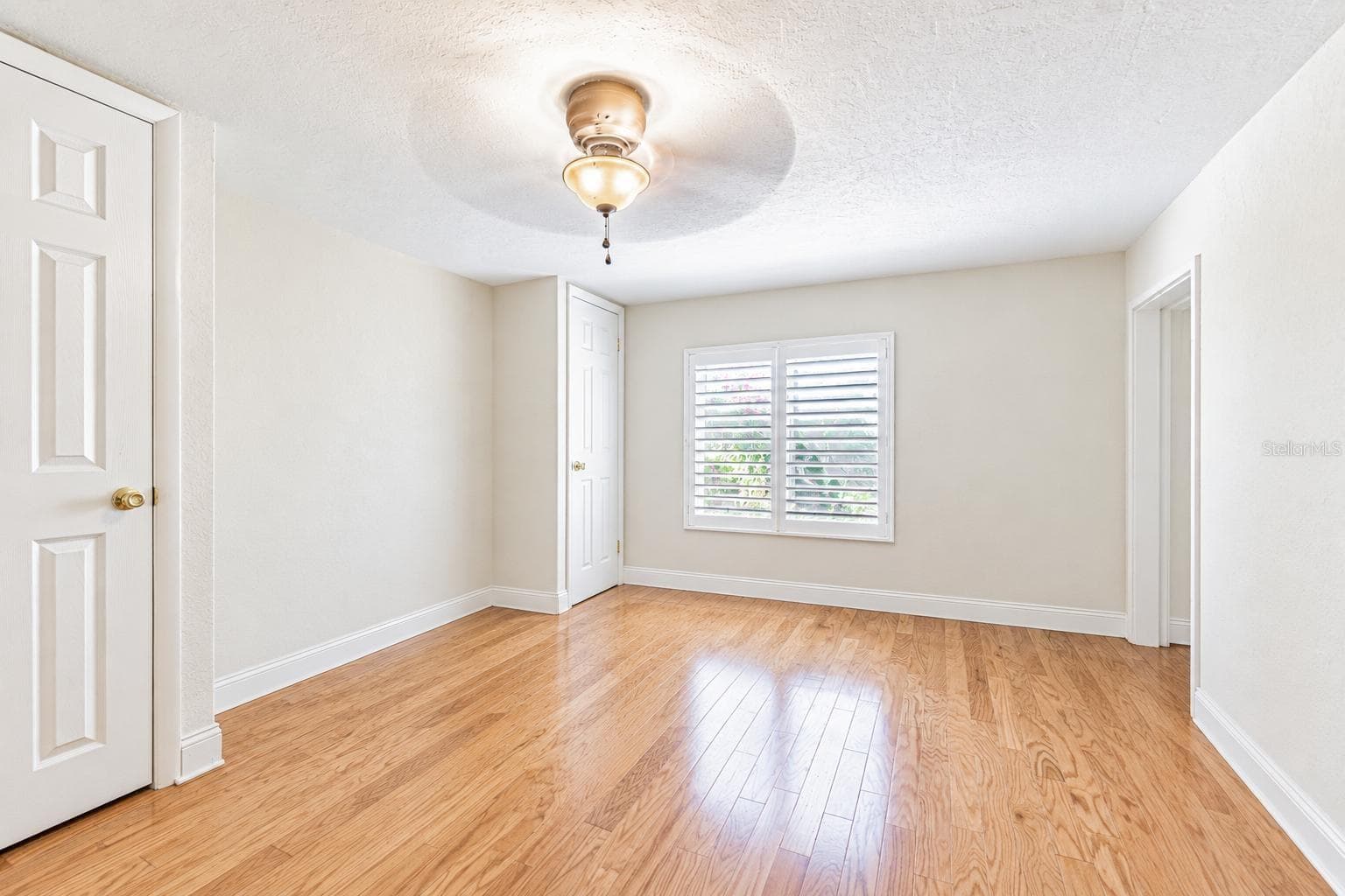 Single Family Residence at 243 SNELL ISLE BLVD NE, ST PETERSBURG, photo 14 of 35