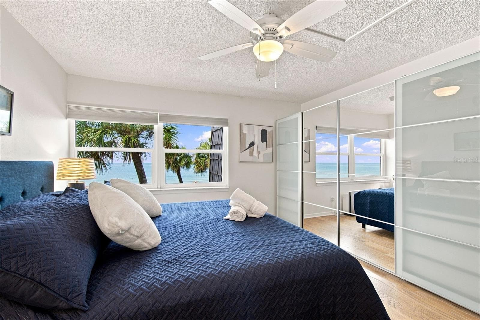 Primary bedroom - 60 GULF BLVD #214, INDIAN ROCKS BEACH