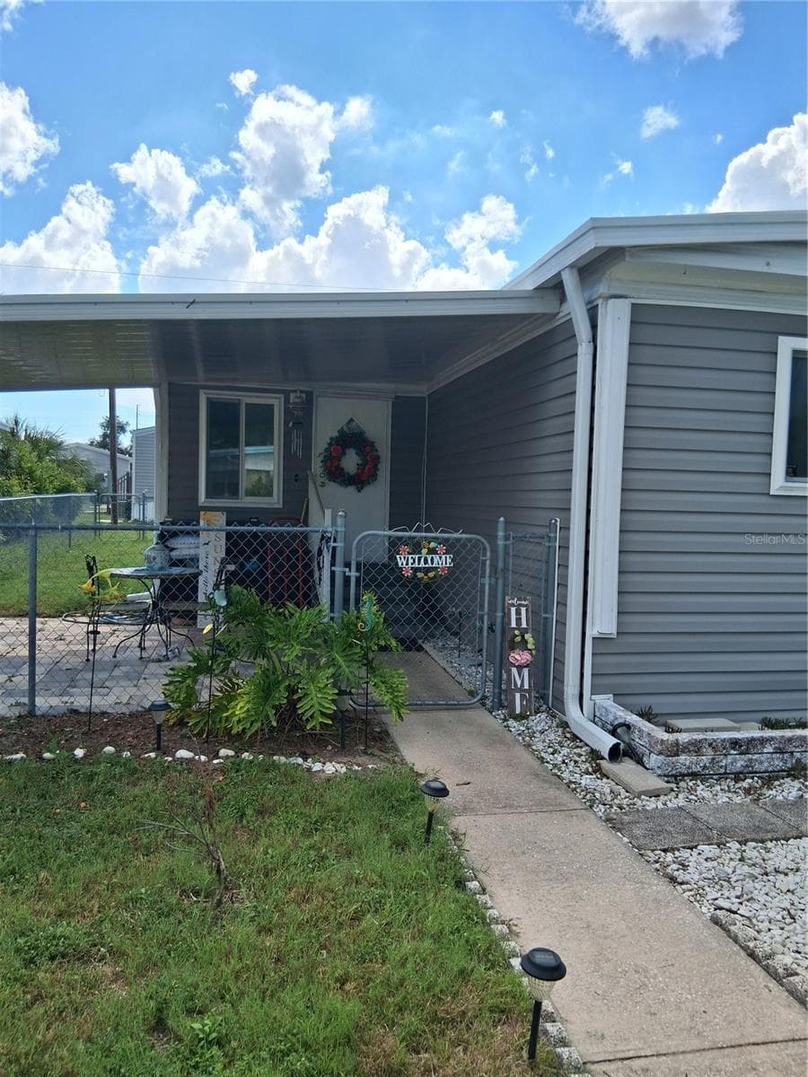Mobile Home at 6580 SEMINOLE BLVD #110, SEMINOLE, photo 2 of 33