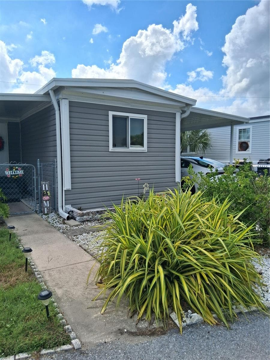 Mobile Home at 6580 SEMINOLE BLVD #110, SEMINOLE, photo 4 of 33