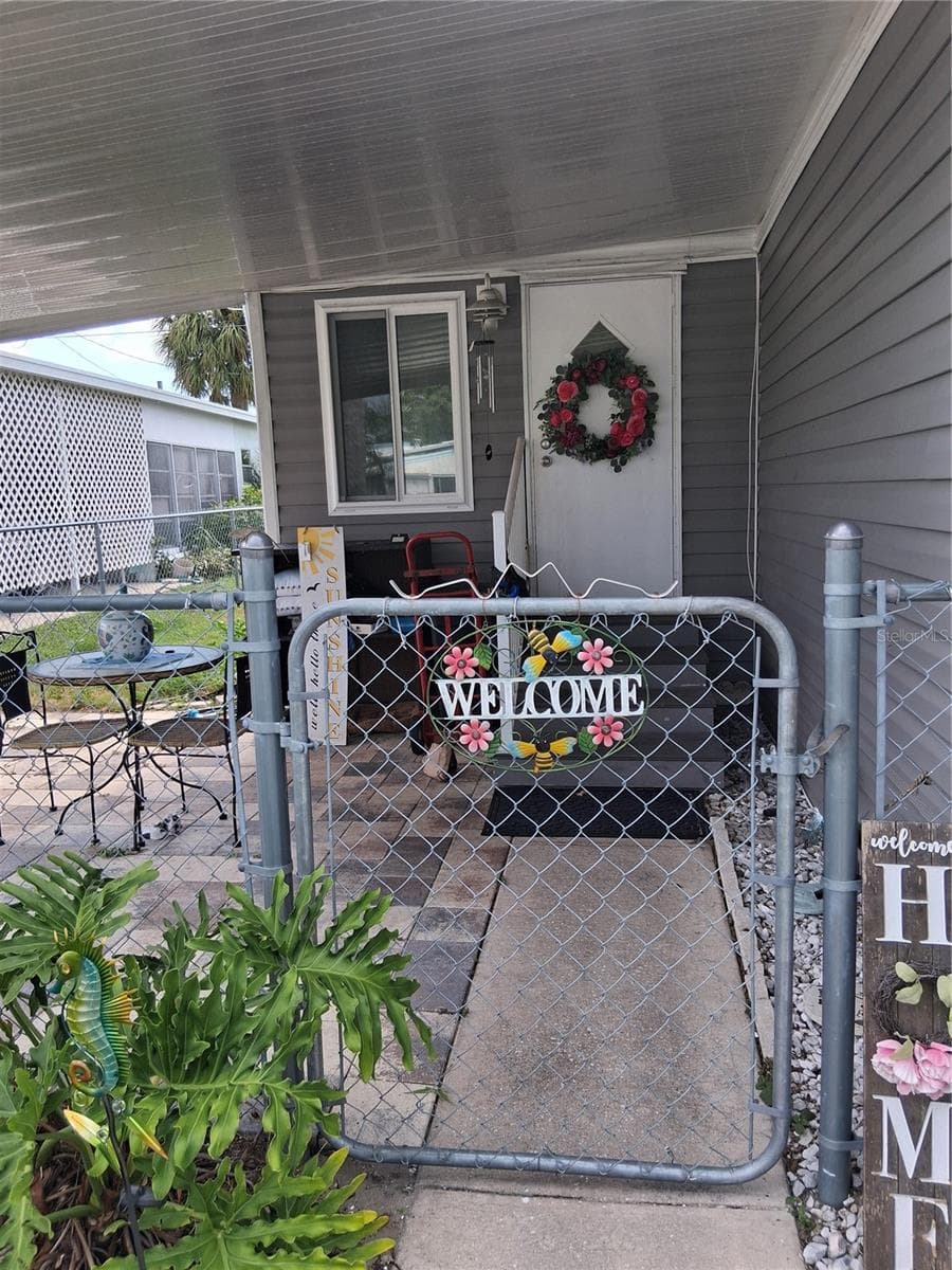 Mobile Home at 6580 SEMINOLE BLVD #110, SEMINOLE, photo 6 of 33