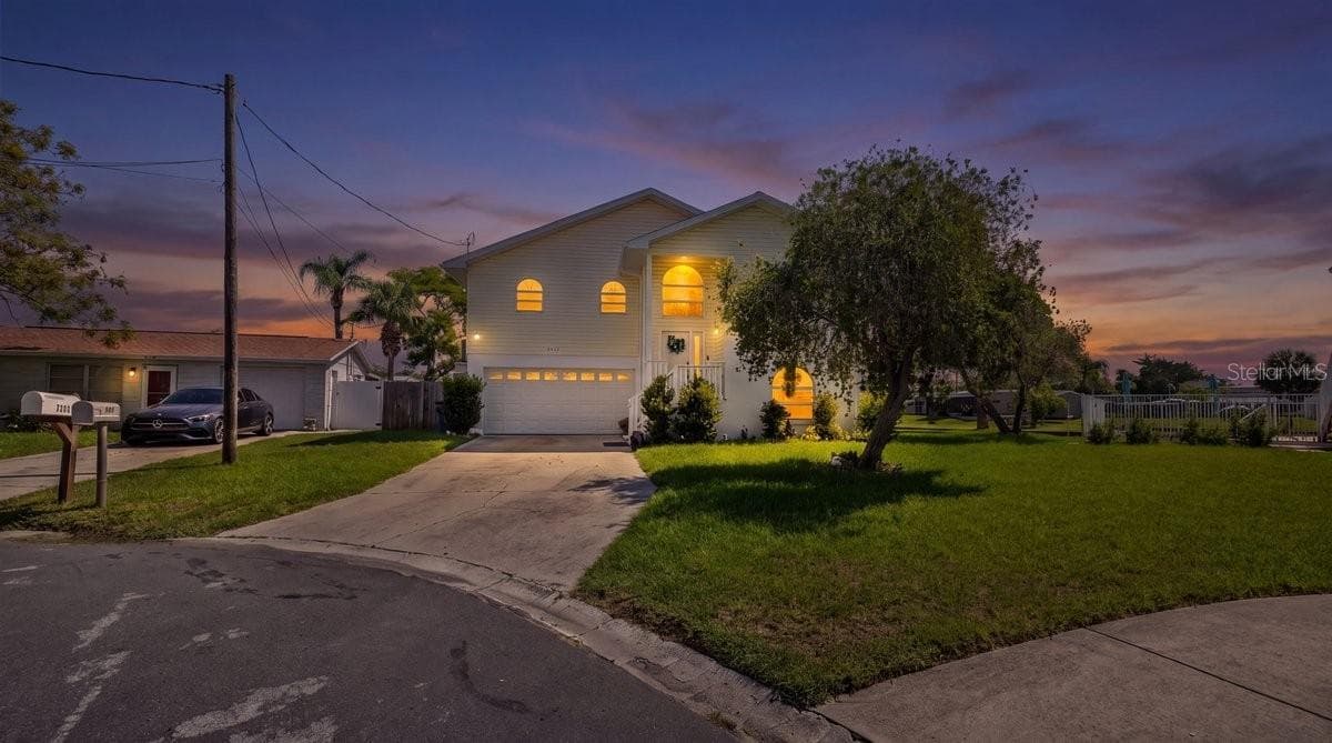 Single Family Residence at 4514 NEPTUNE DR, HERNANDO BEACH, photo 40 of 50