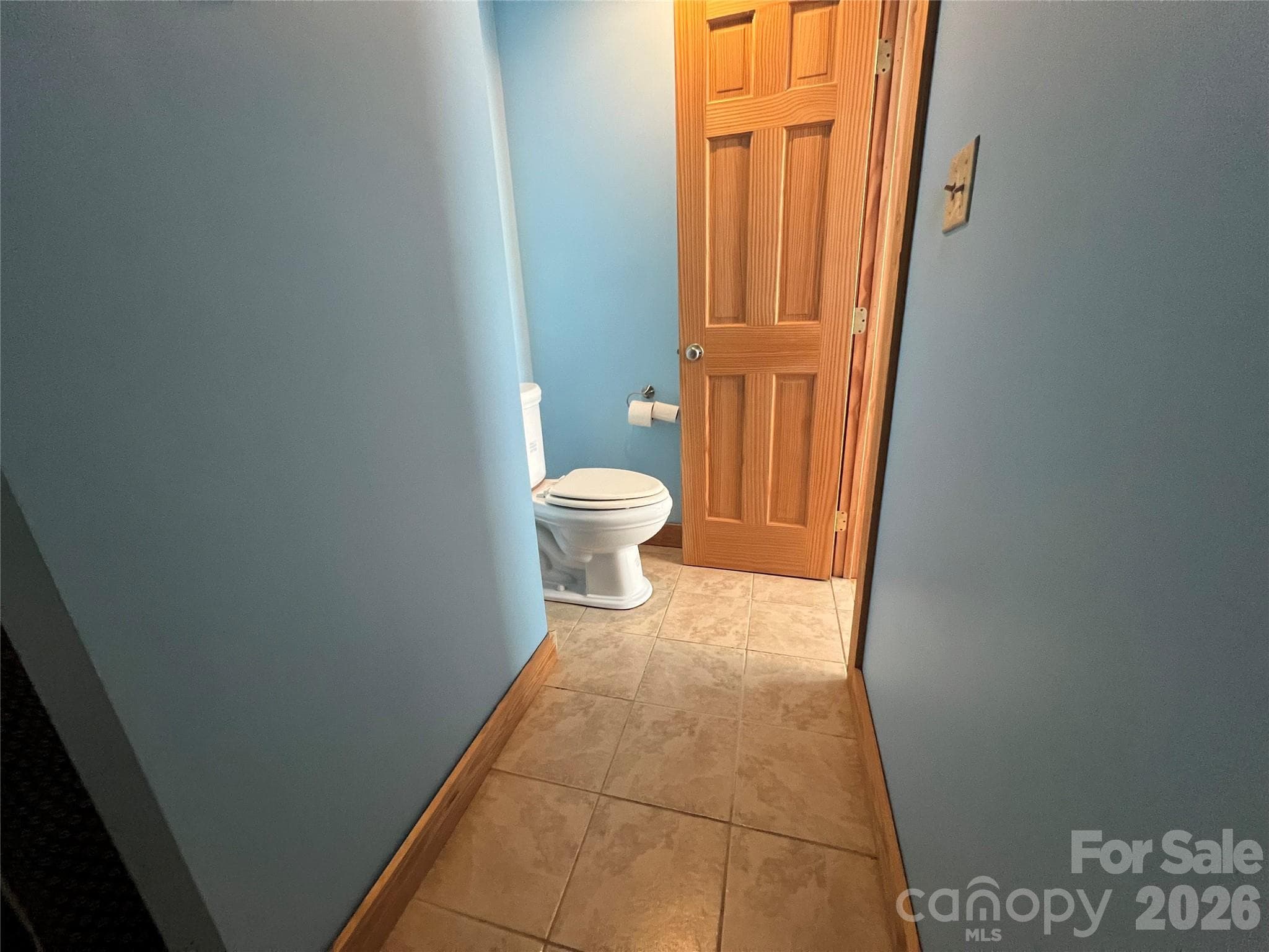 Upstairs Master bedroom bath - 651 Dills Road, Rutherfordton