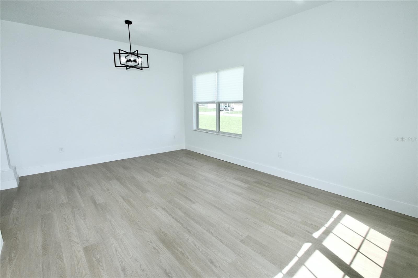 Formal Living/Dining 2 - 1003 MYSTERY CIR, DAVENPORT