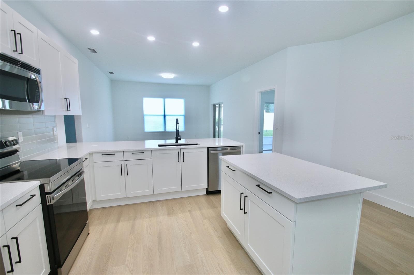 Kitchen - 1003 MYSTERY CIR, DAVENPORT