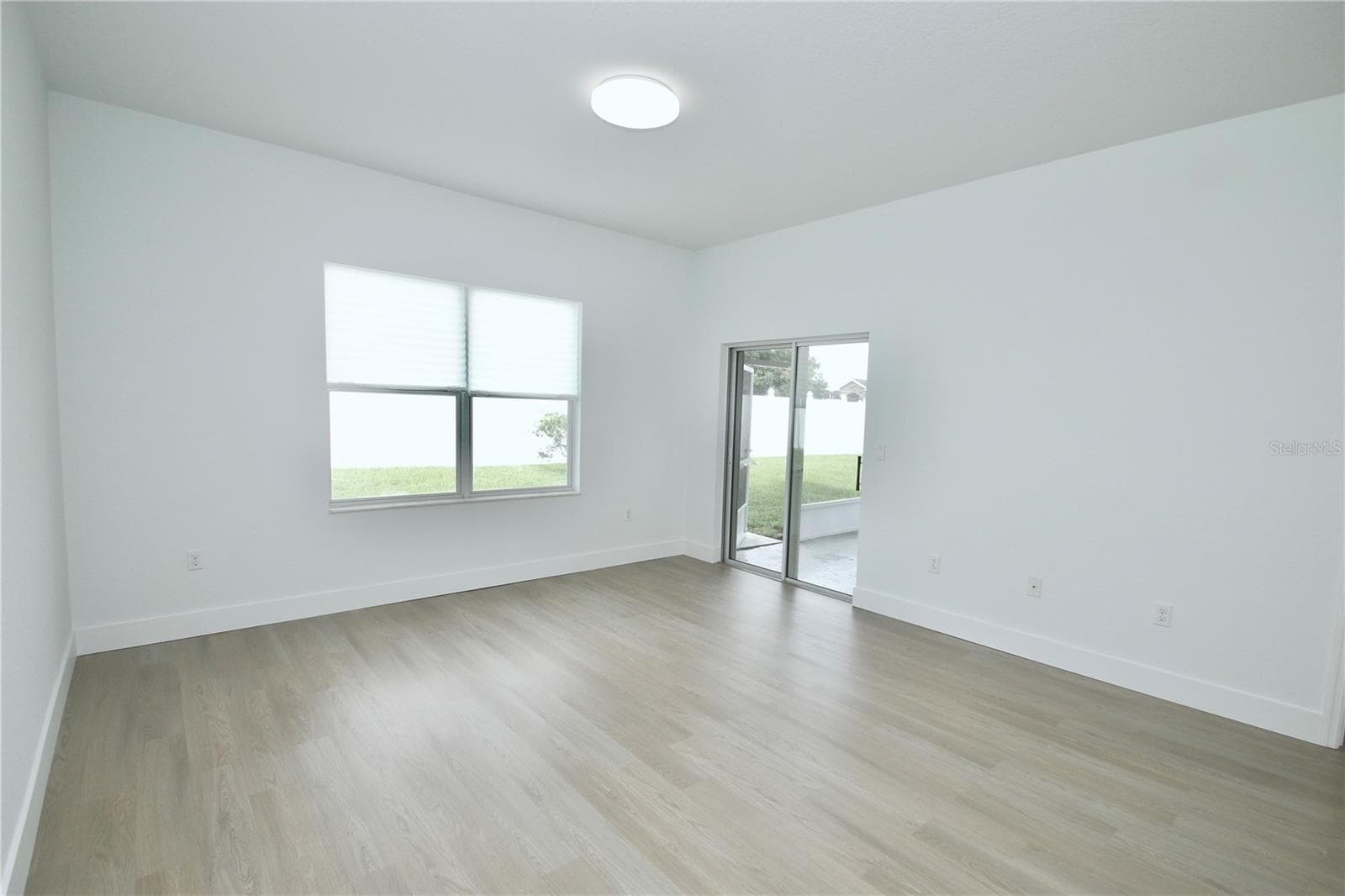 TV Room - 1003 MYSTERY CIR, DAVENPORT