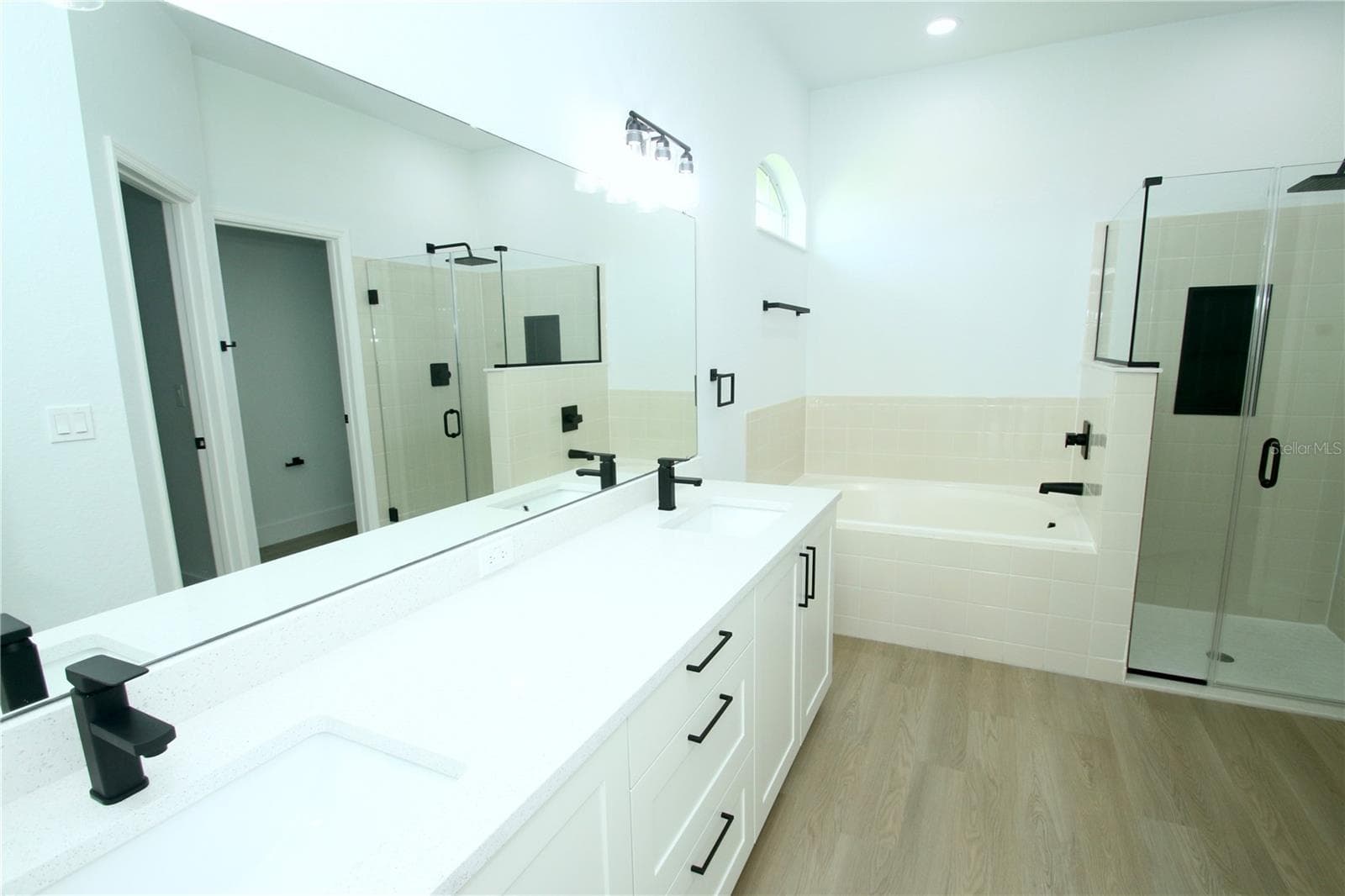 Master Bath - 1003 MYSTERY CIR, DAVENPORT