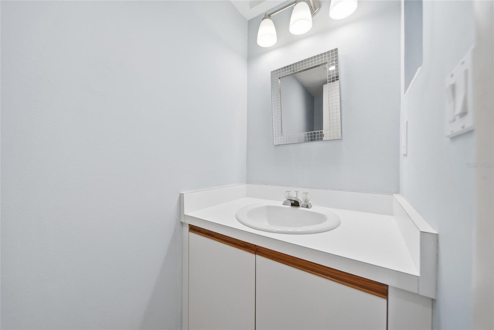 Condominium at 515 30TH AVE W #H308, BRADENTON, photo 15 of 46