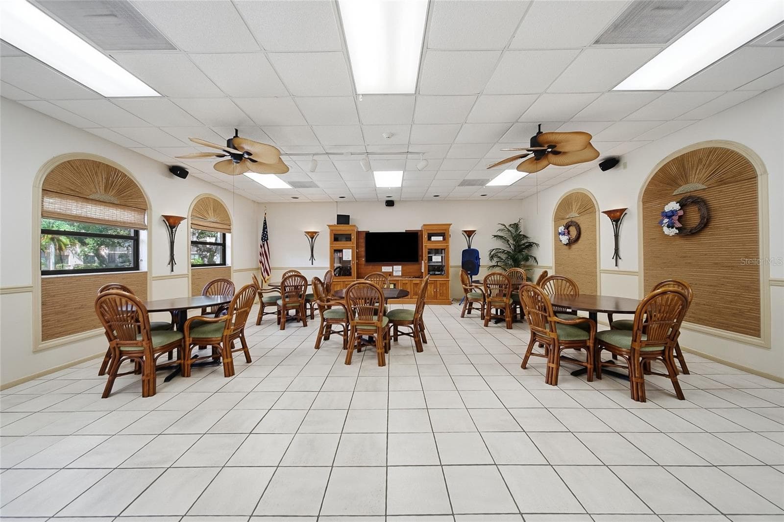 Condominium at 515 30TH AVE W #H308, BRADENTON, photo 44 of 46