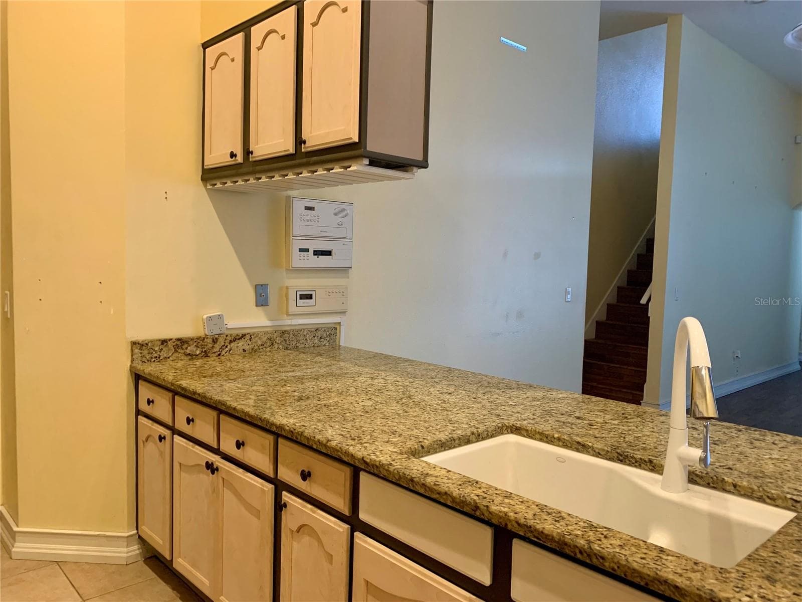 Single Family Residence at 6738 VISTA PARK BLVD, ORLANDO, photo 11 of 37