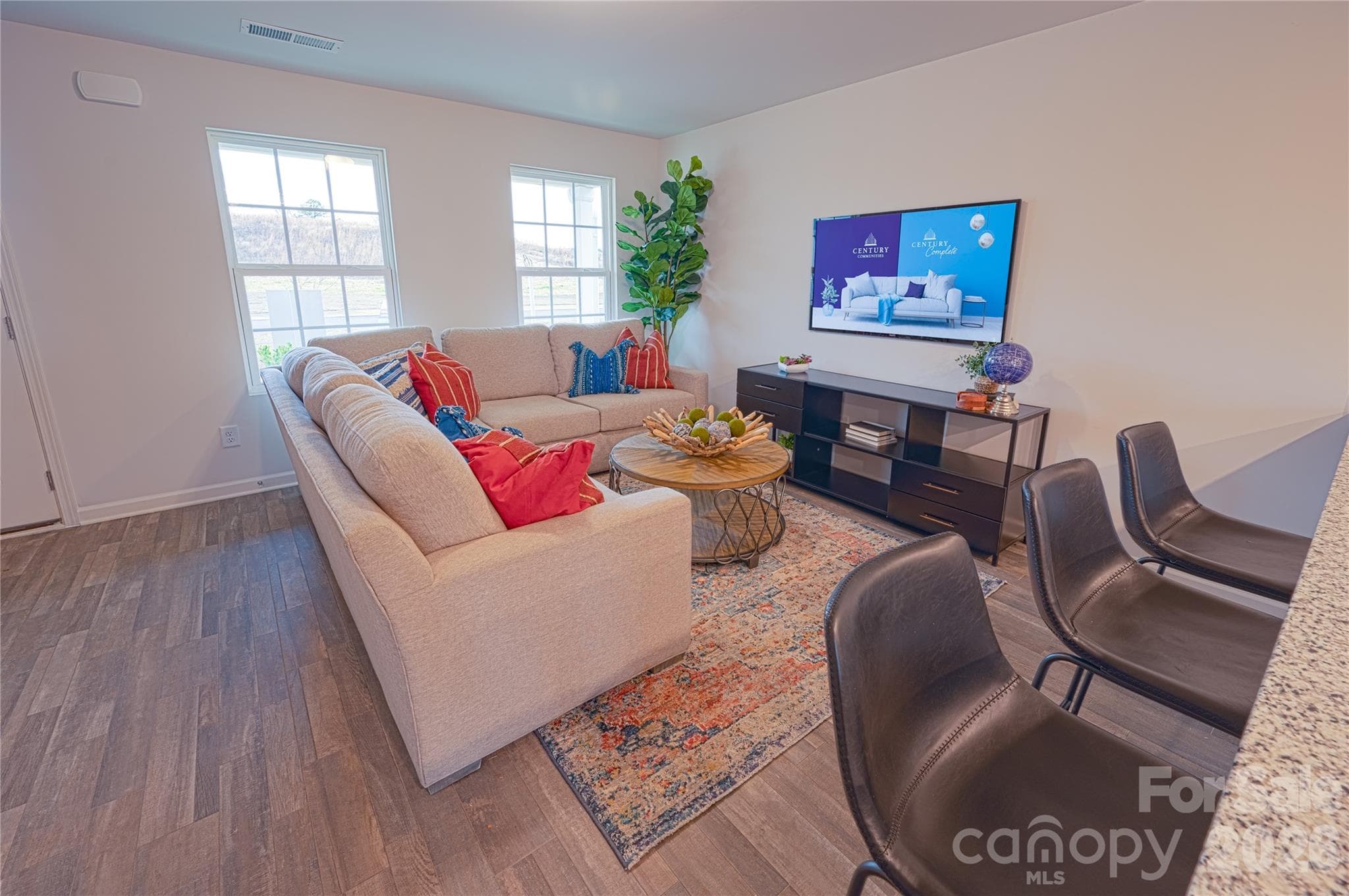 Single Family Residence at 114 Butterfield Lane, Cowpens, photo 6 of 14