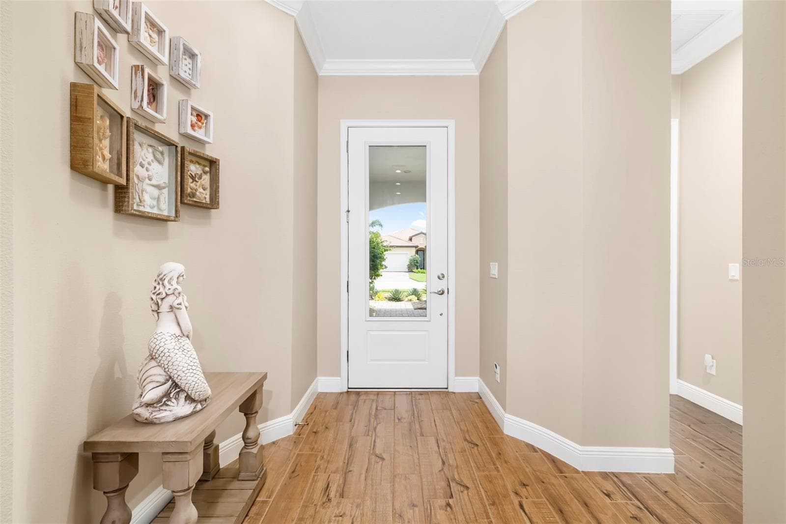 Entryway/Foyer - 10107 CARNOUSTIE PL, BRADENTON