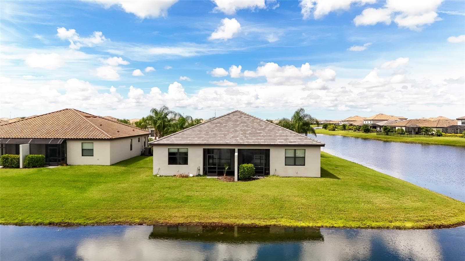 Villa at 5311 WHITE SAND CV, BRADENTON, photo 4 of 41