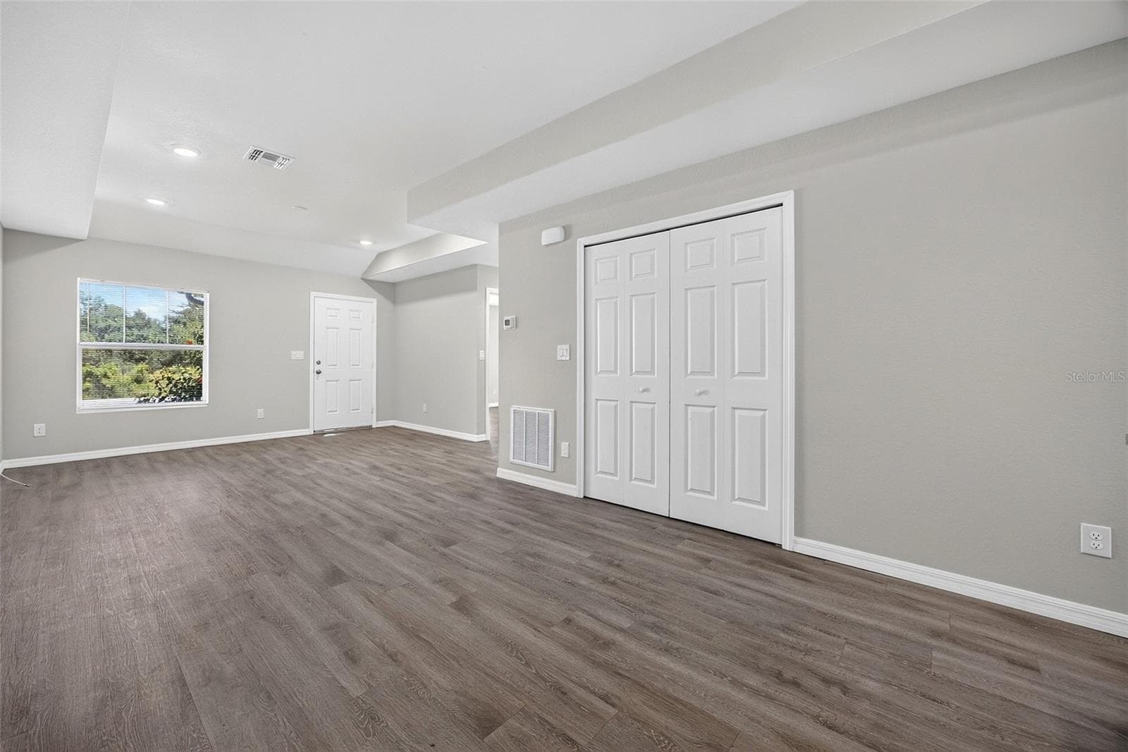 Duplex at 27229 & 27233 PARTIN DR, PUNTA GORDA, photo 6 of 31