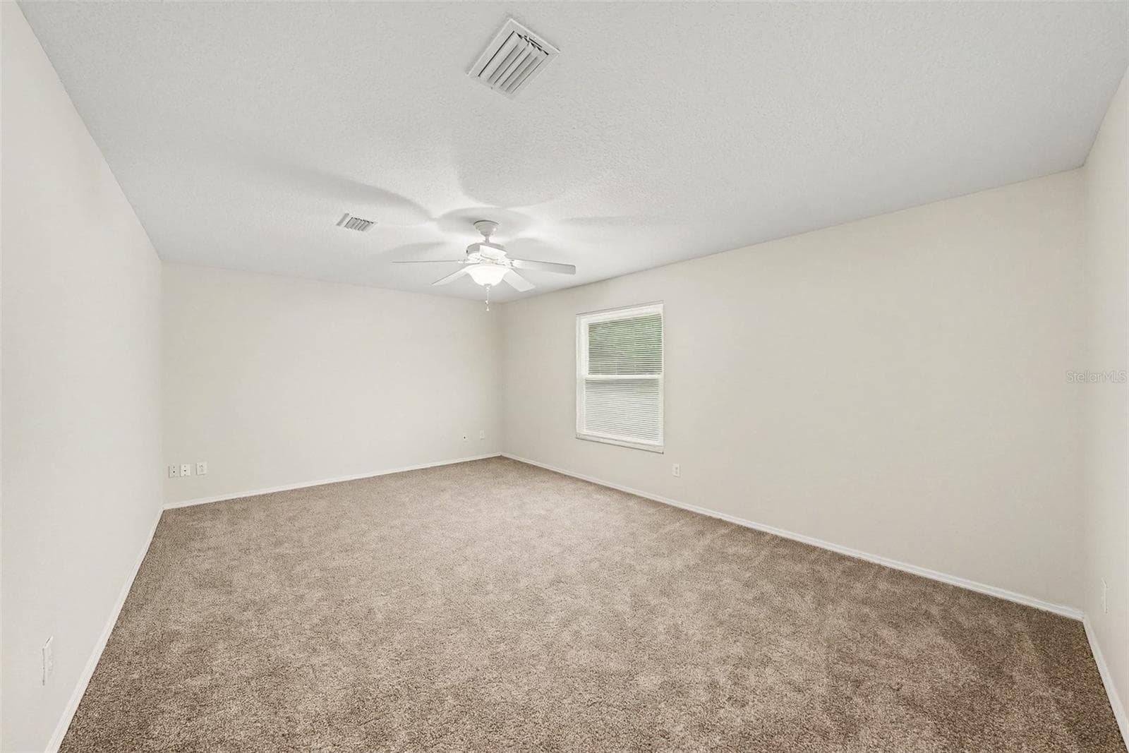 Single Family Residence at 13939 JACOBSON DR, ODESSA, photo 16 of 20