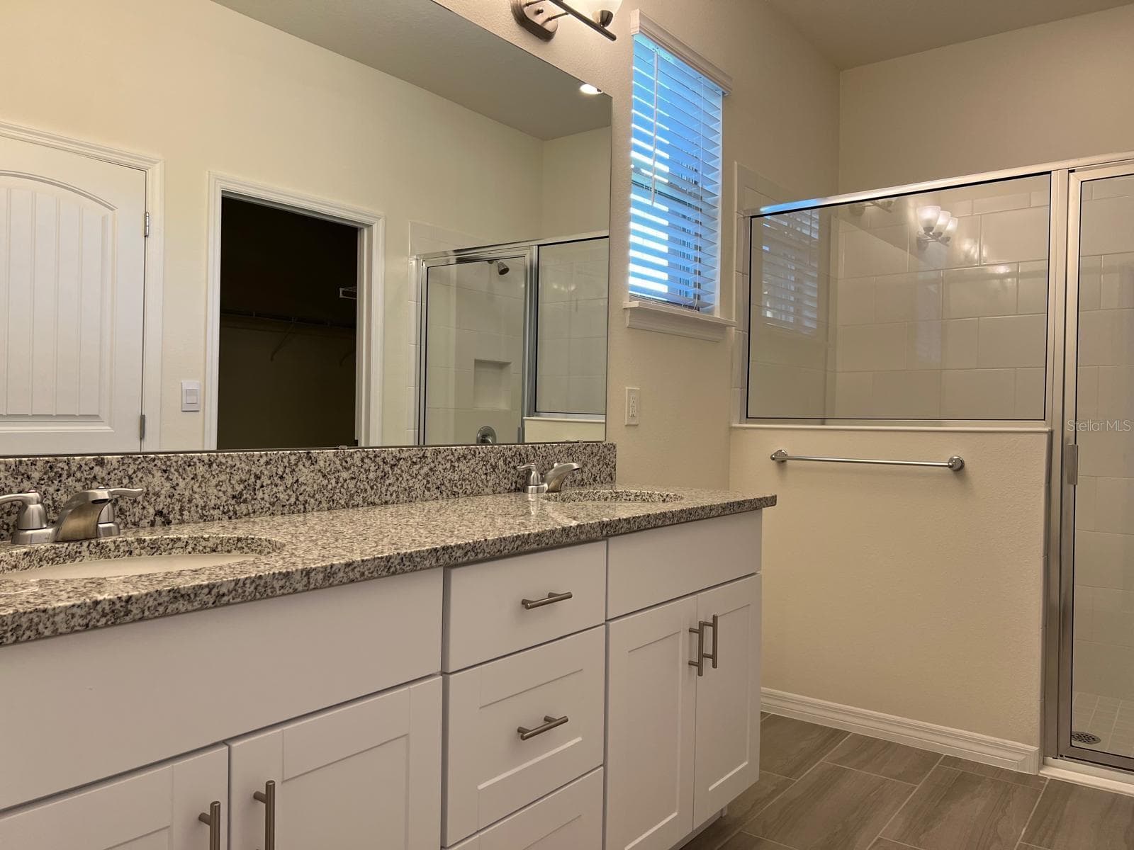Single Family Residence at 16704 POINT ROCK DR, WINTER GARDEN, photo 8 of 23