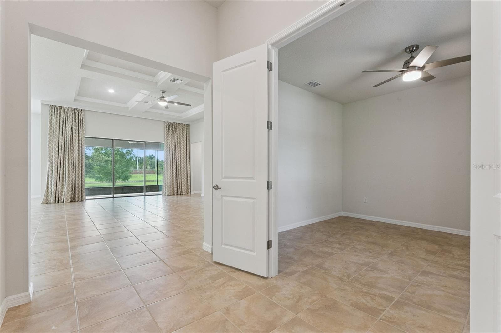 Formal Entry with Den to the Right - 1005 MARE WAY, OVIEDO