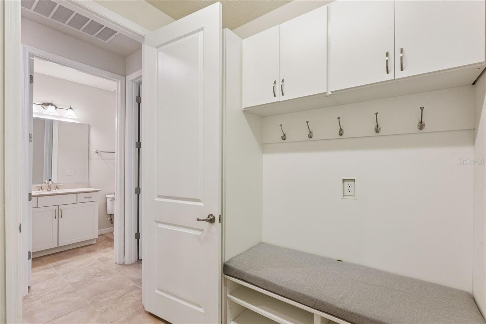 Laundry Room - Drop Zone - 1005 MARE WAY, OVIEDO