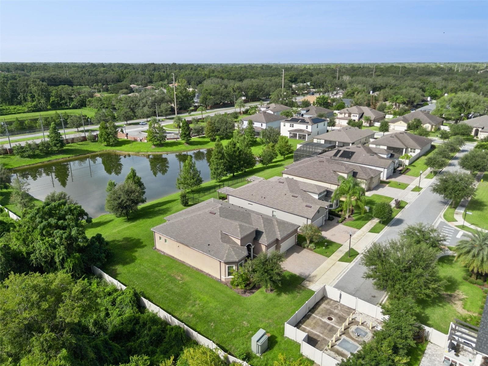 Front Left Side Aerial - 1005 MARE WAY, OVIEDO