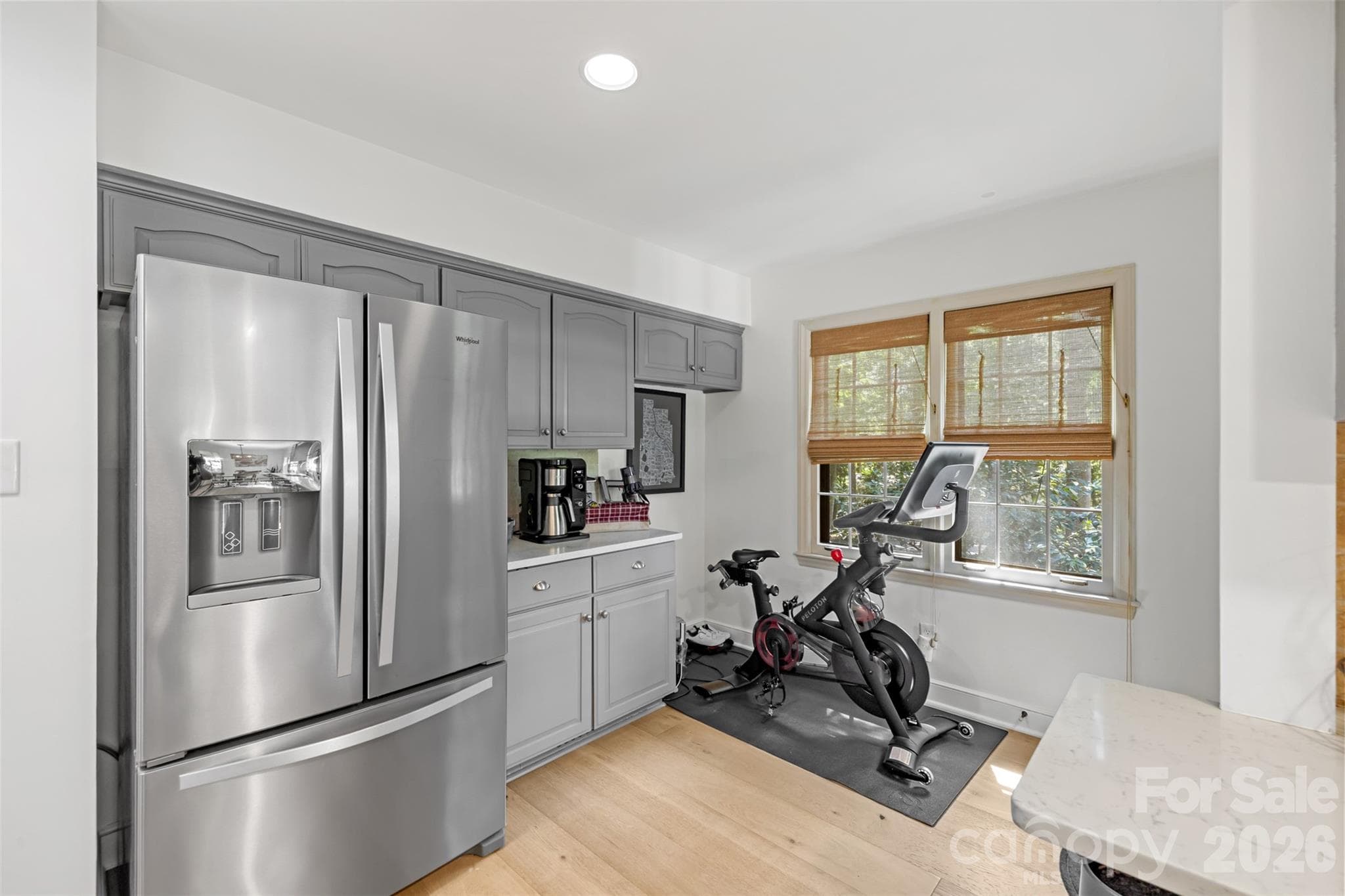 Expansive kitchen with stainless steel appliances - 10 Bald Eagle Road, Lake Wylie