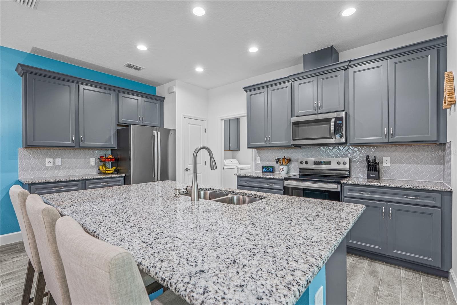 Single Family Residence at 294 GYPSY PALACE LN, DAYTONA BEACH, photo 3 of 72