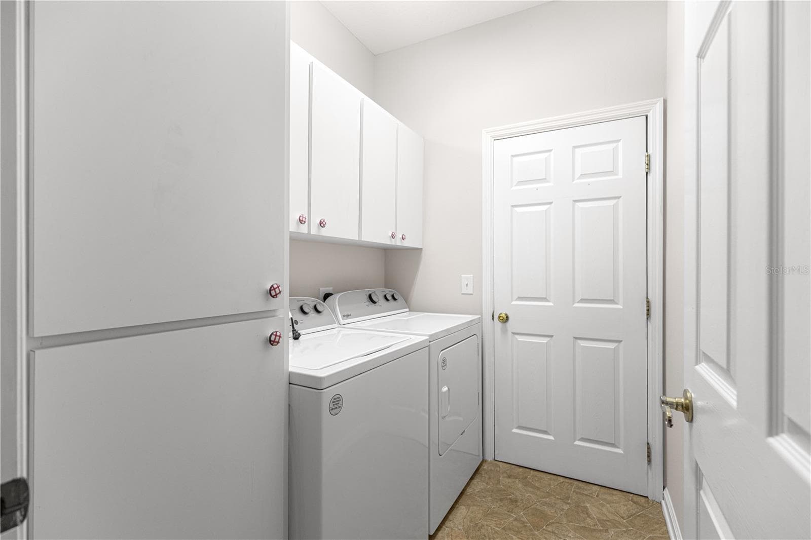 Single Family Residence at 2352 NW 58TH TER, OCALA, photo 21 of 39
