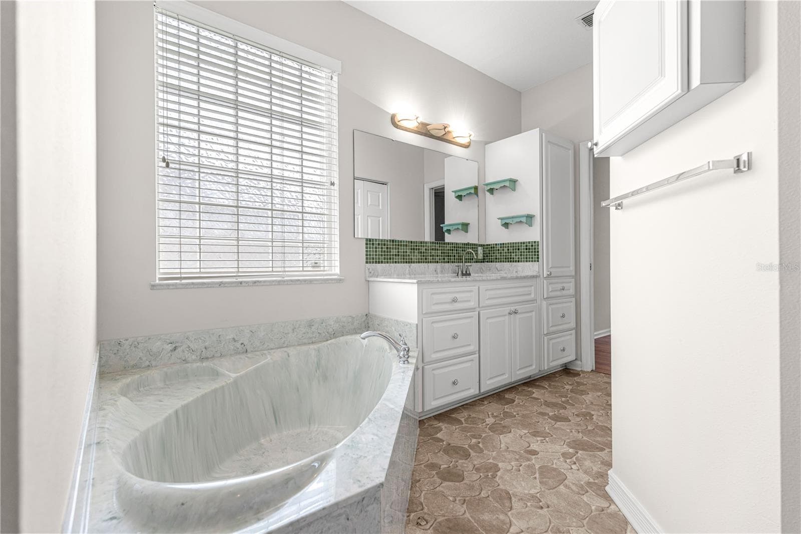 Single Family Residence at 2352 NW 58TH TER, OCALA, photo 38 of 39