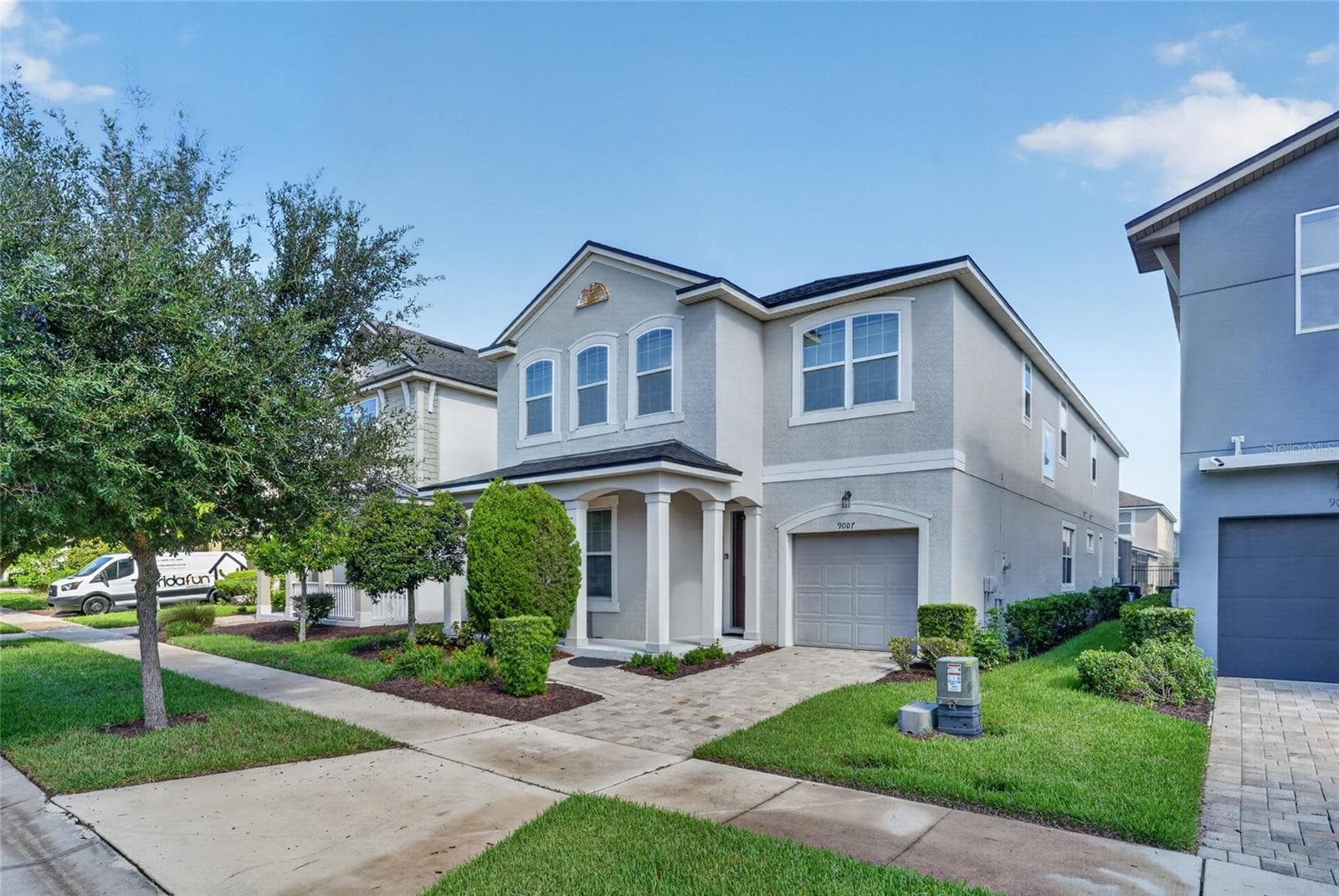 Side View - 9007 PELICAN COVE TRCE, KISSIMMEE