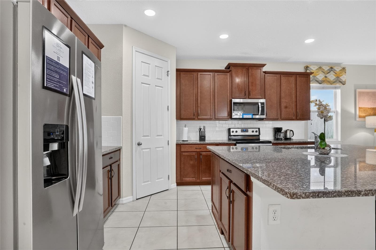 Kitchen - 9007 PELICAN COVE TRCE, KISSIMMEE